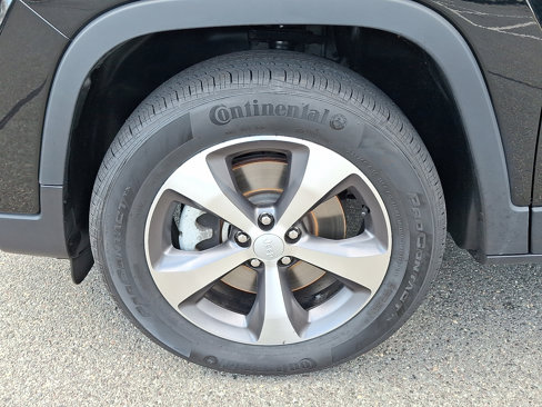 Used 2022 Jeep Cherokee Limited image 8