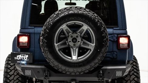 Used 2025 Jeep Wrangler Unlimited Sport image 24