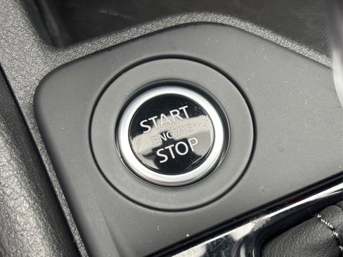 Certified 2025 Nissan Sentra S image 28