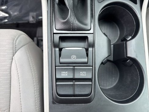 Used 2019 Hyundai Tucson SE image 34