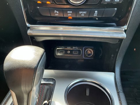 Used 2019 Jeep Grand Cherokee Trailhawk image 16