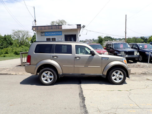 Used 2007 Dodge Nitro SLT w/ Trailer Tow Group image 2
