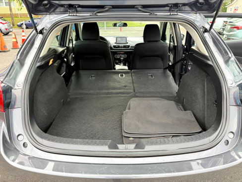 Used 2015 MAZDA MAZDA3 i Touring image 34