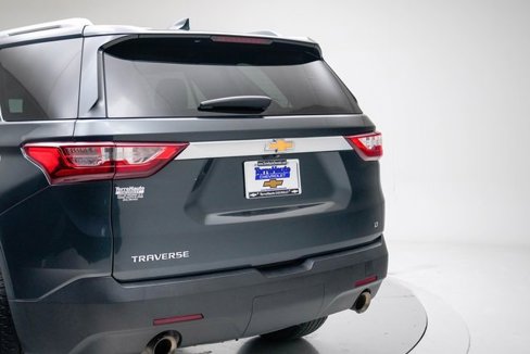 Used 2018 Chevrolet Traverse LT image 4