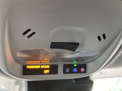 New 2025 Chevrolet Trax LT w/ LT Convenience Package image 42