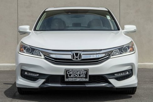 Used 2017 Honda Accord EX-L image 2