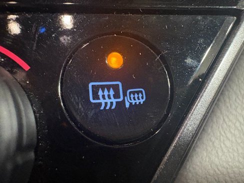 Certified 2023 Toyota Camry XLE image 8