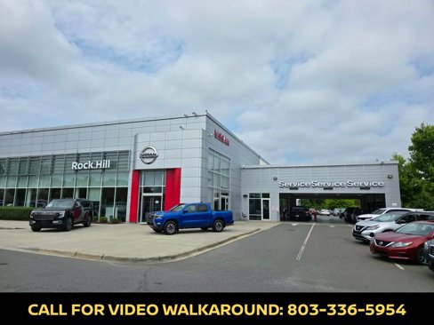 Used 2018 Nissan Rogue SV w/ Premium Package image 28