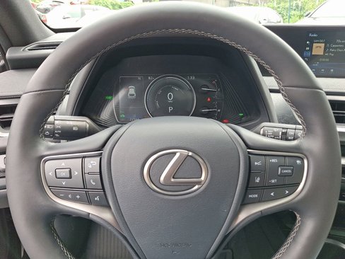 Certified 2021 Lexus UX 250h w/ Premium Package image 20