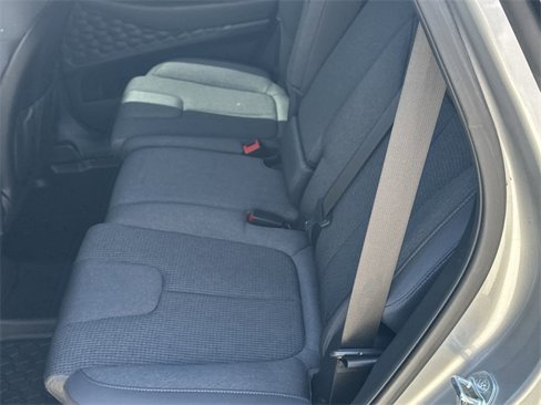 Used 2023 Hyundai Santa Fe SEL image 13