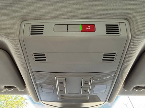 Used 2025 Volkswagen Jetta S image 11