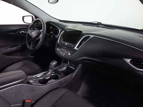 Used 2024 Chevrolet Malibu LT image 25