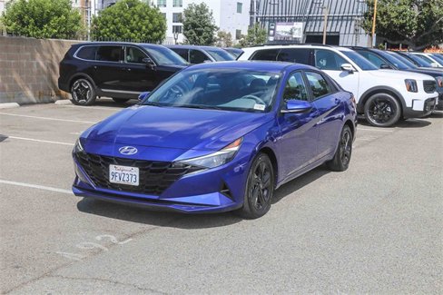 Used 2023 Hyundai Elantra SEL image 5