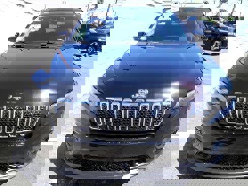 Used 2021 Jeep Cherokee Latitude Lux w/ Sun & Sound Group image 10