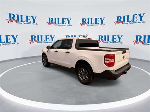 New 2025 Ford Maverick XLT w/ Equipment Group 302A image 6
