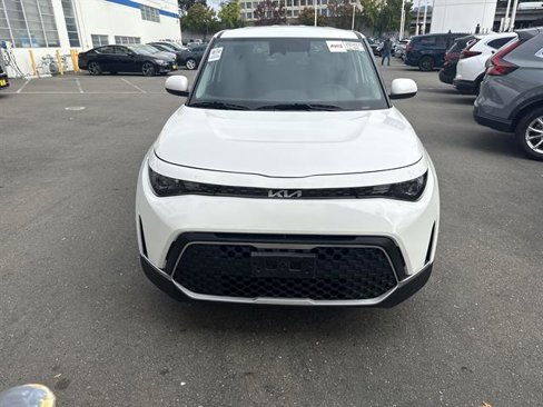 Used 2024 Kia Soul LX w/ Option Group 015 image 8