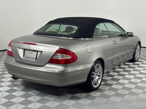 Used 2008 Mercedes-Benz CLK 350 Cabriolet image 16