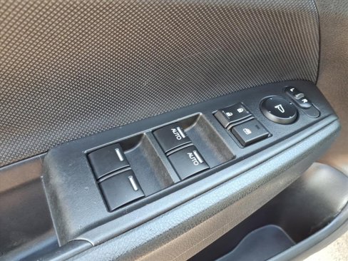Used 2012 Honda Accord SE image 12
