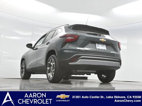 New 2025 Chevrolet Trax LT w/ Driver Confidence Package image 48