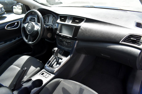 Used 2019 Nissan Sentra SR image 13