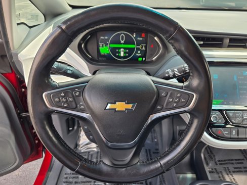 Used 2018 Chevrolet Bolt Premier w/ Driver Confidence II Package image 32
