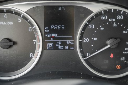 Used 2020 Nissan Kicks S image 38