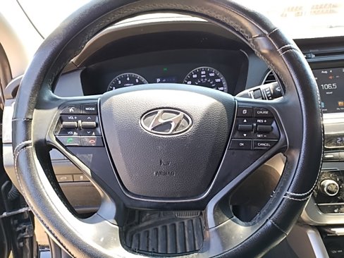 Used 2017 Hyundai Sonata Sport w/ Value Edition Package 02 image 16