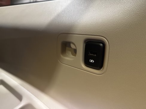 Used 2019 GMC Acadia Denali image 37