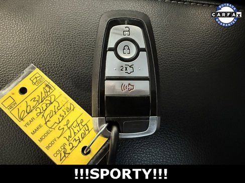 Used 2020 Ford Fusion SE image 32