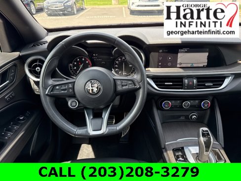 Used 2022 Alfa Romeo Stelvio Ti image 18
