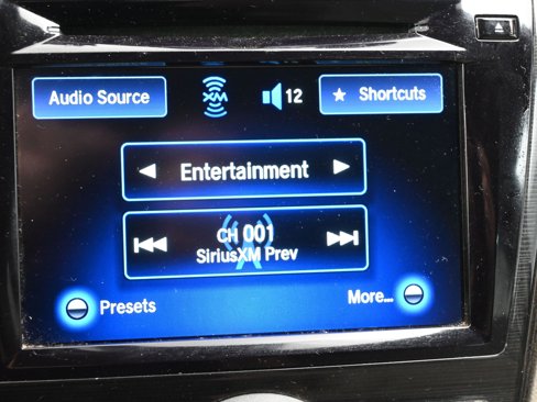 Used 2015 Honda Odyssey Touring image 18