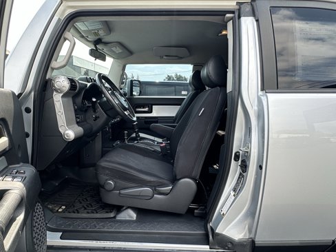 Used 2007 Toyota FJ Cruiser 4WD image 22