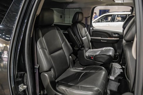 Used 2012 GMC Yukon XL Denali image 31