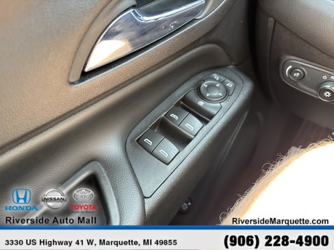 Used 2020 Chevrolet Equinox LT image 23