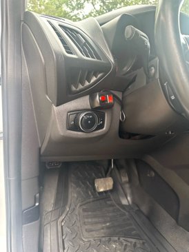 Used 2017 Ford Transit Connect XL image 34