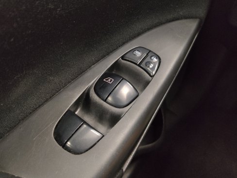 Used 2019 Nissan Sentra SV image 27