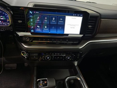 Used 2022 Chevrolet Silverado 1500 High Country w/ High Country Premium Package image 11