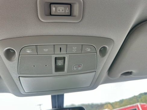 Used 2020 Nissan Pathfinder SL image 25