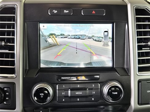 Used 2016 Ford F150 Lariat w/ Equipment Group 502A Luxury image 17
