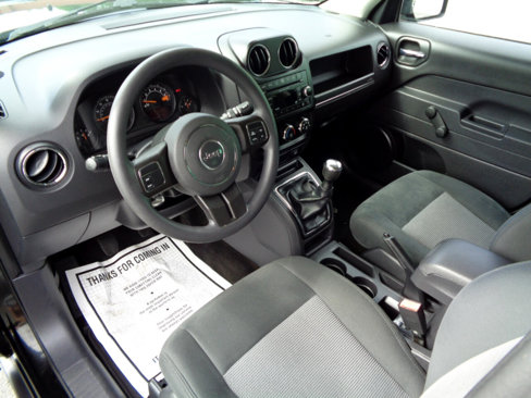 Used 2017 Jeep Patriot Sport image 22