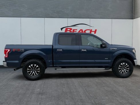 Used 2016 Ford F150 XLT w/ Equipment Group 302A Luxury image 9