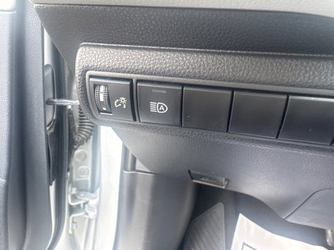 Used 2023 Toyota Corolla LE image 15