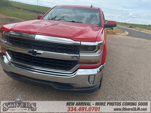 Used 2017 Chevrolet Silverado 1500 LT w/ All Star Edition image 4