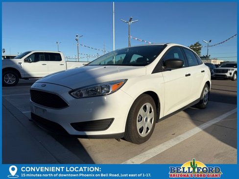 Used 2017 Ford Focus S image 2
