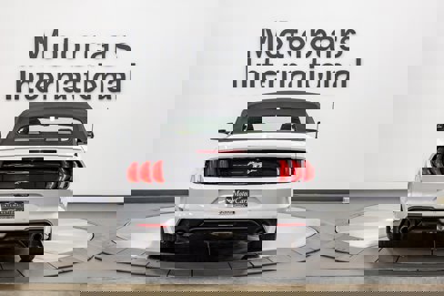 Used 2020 Ford Mustang Premium image 17