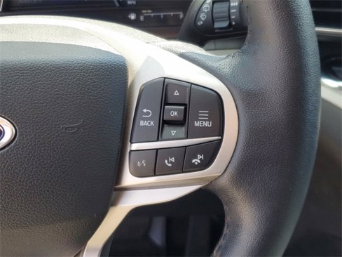 Used 2022 Ford Explorer XLT w/ Equipment Group 202A image 25