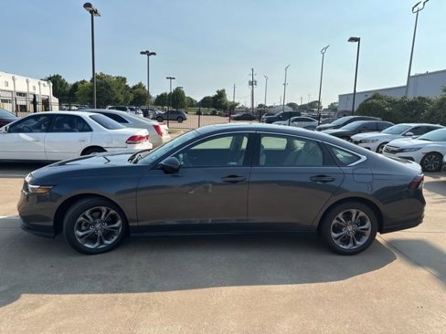 Used 2024 Honda Accord EX image 4
