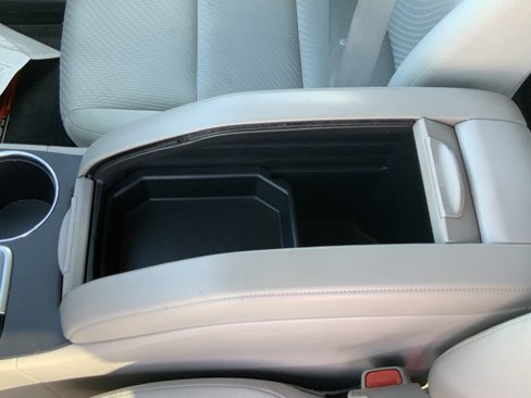 Used 2014 Toyota Highlander LE image 45