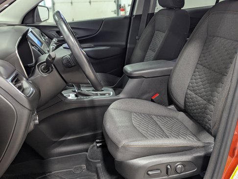 Used 2020 Chevrolet Equinox LT image 11