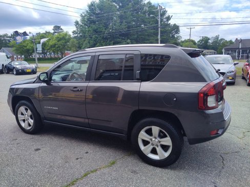 Used 2015 Jeep Compass High Altitude image 5